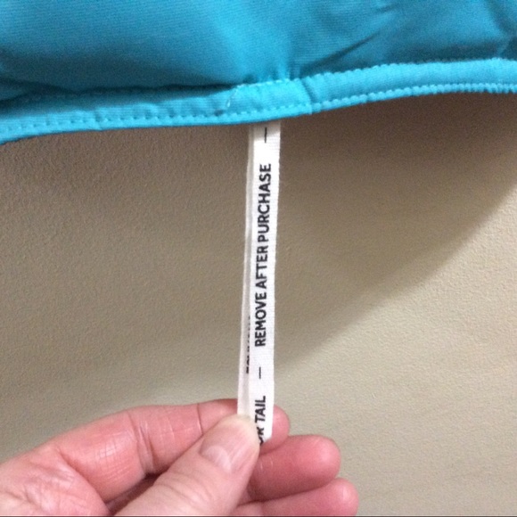 NWT RC Pets Vortex dog parka. - Picture 10 of 15